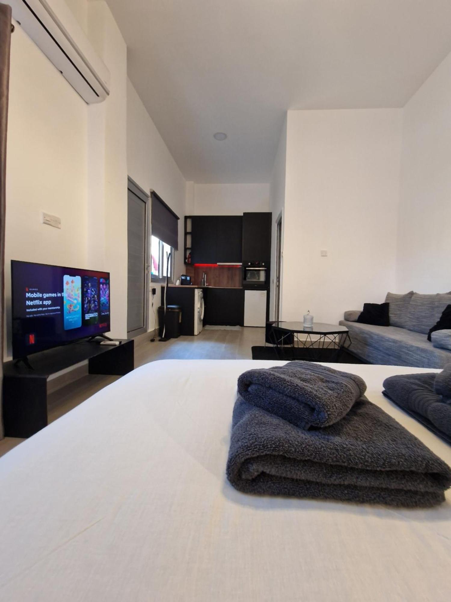 Royal Stay Luxury Homes Paphos ห้อง รูปภาพ